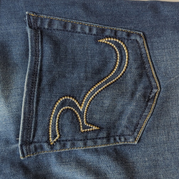 Rock & Republic Berlin Distressed Denim Jeans 8M Blue Pockets - Picture 14 of 16